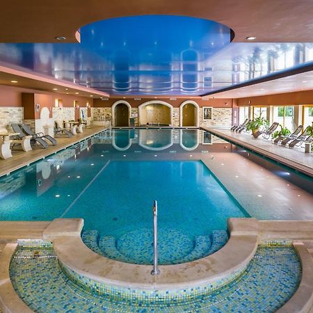 Hotel Gottwald Tata Extérieur photo